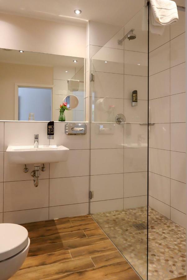 דיסלדורף Hotel Gut Moschenhof מראה חיצוני תמונה